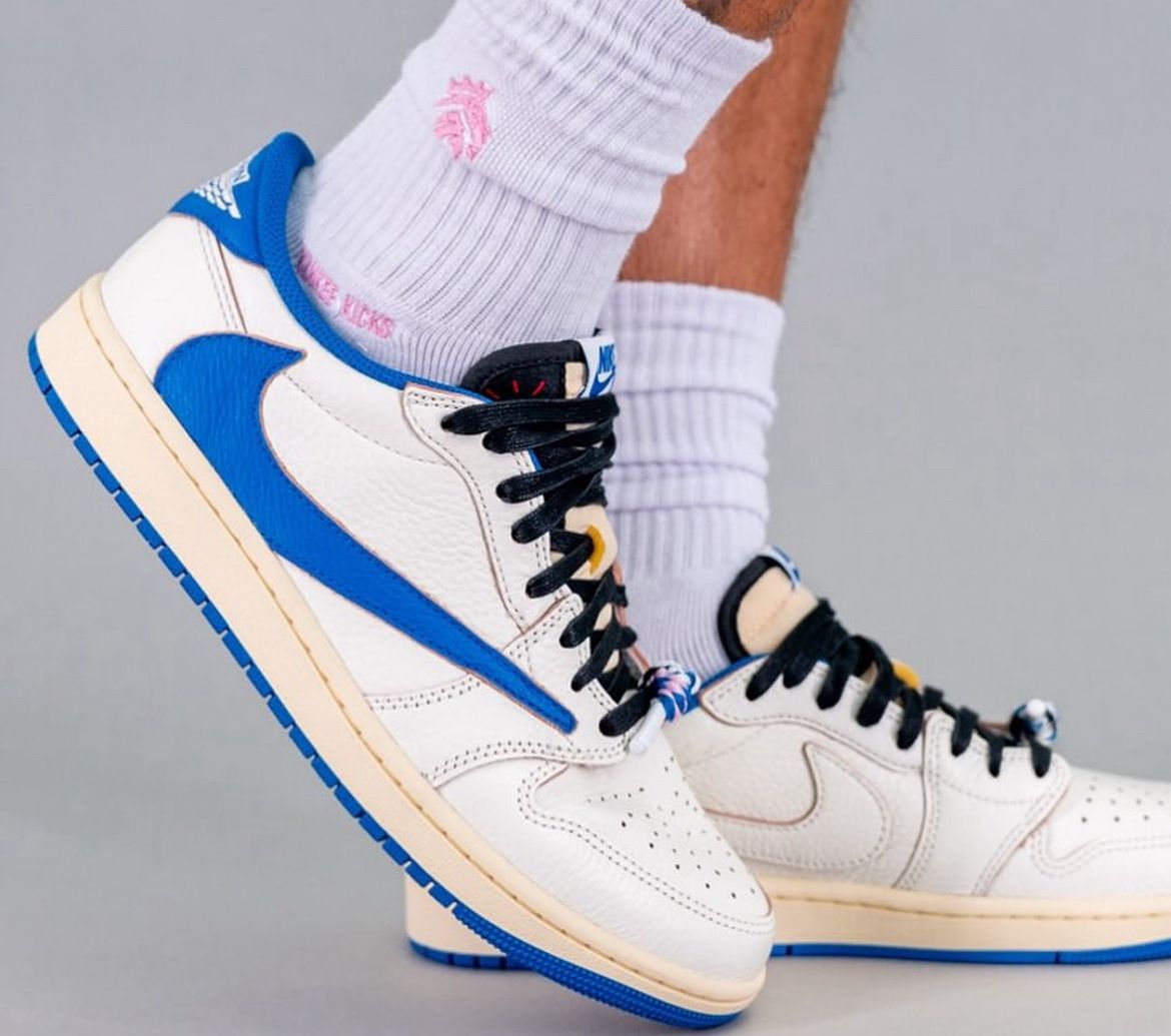 Air Jordan 1 low Travis Scott x Fragment 2025